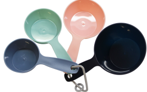 MEASURING CUPS  (ASSORTED) (4 PC SET)
